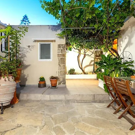 Levent Traditional Villa Rhodes Castle *